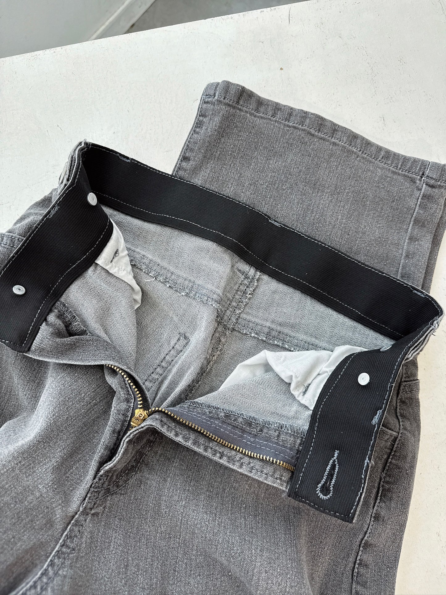 Light Grey Straight-Leg Jeans