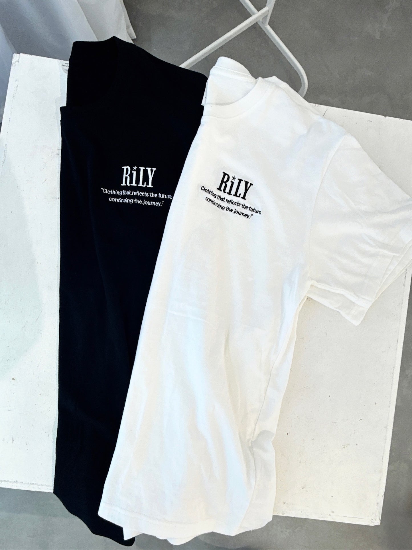 “RiLY” Embroidered Logo Tee – Original Short Sleeve Top
