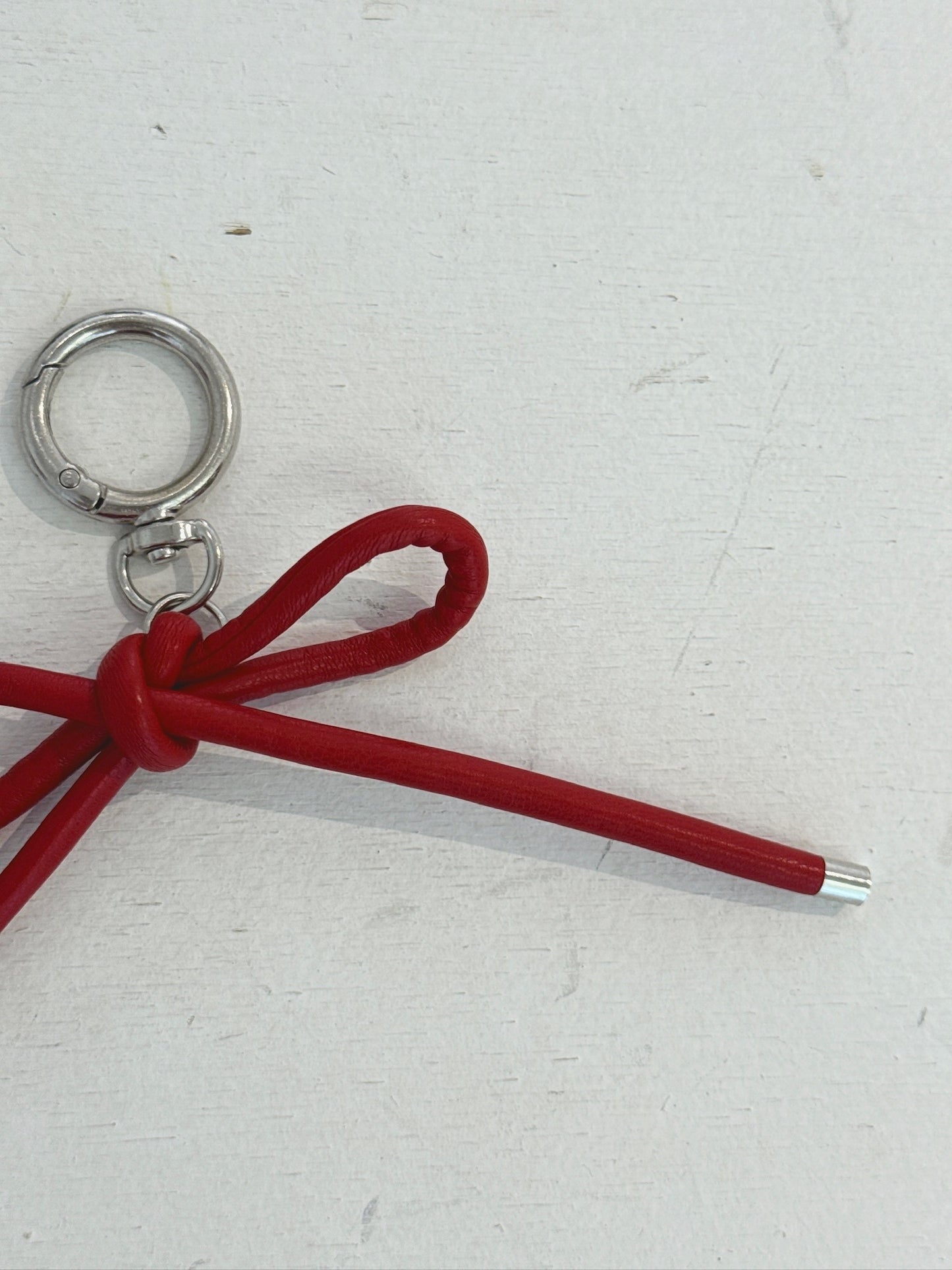 Red Ribbon Keychain – Cute Charm Accessory