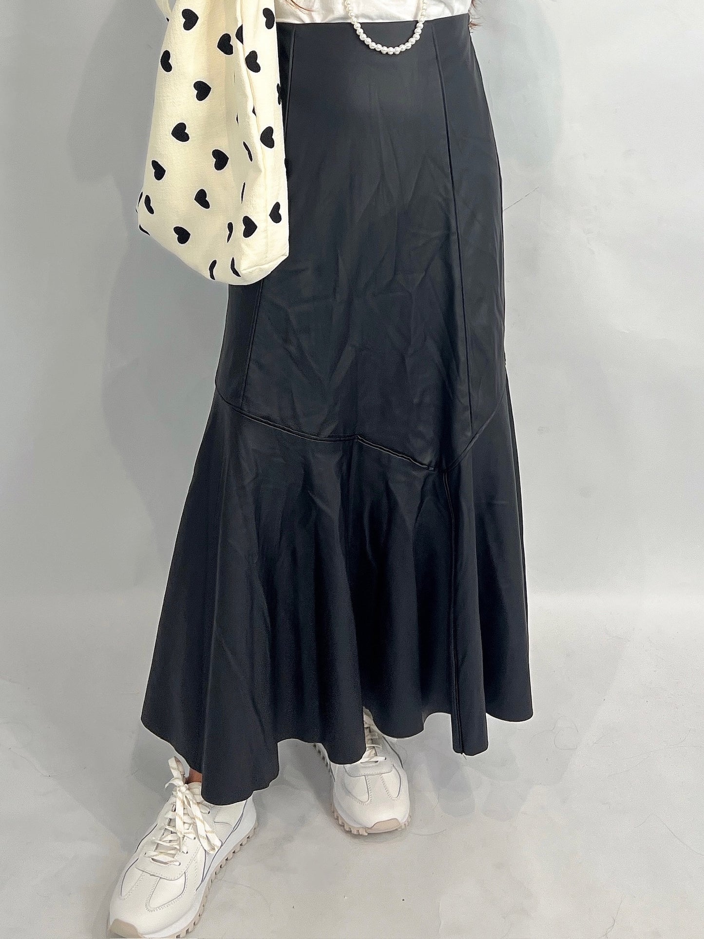 Heart Dot Eco Tote – Ivory & Black