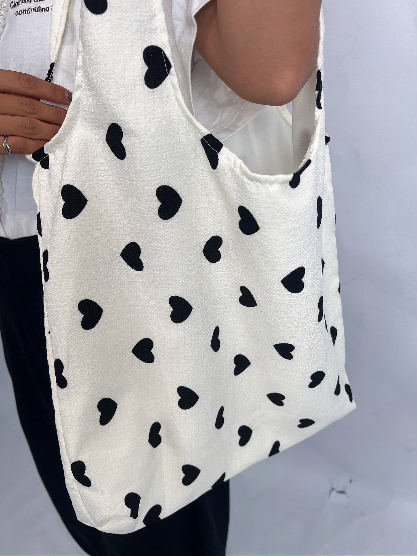 Heart Dot Eco Tote – Ivory & Black