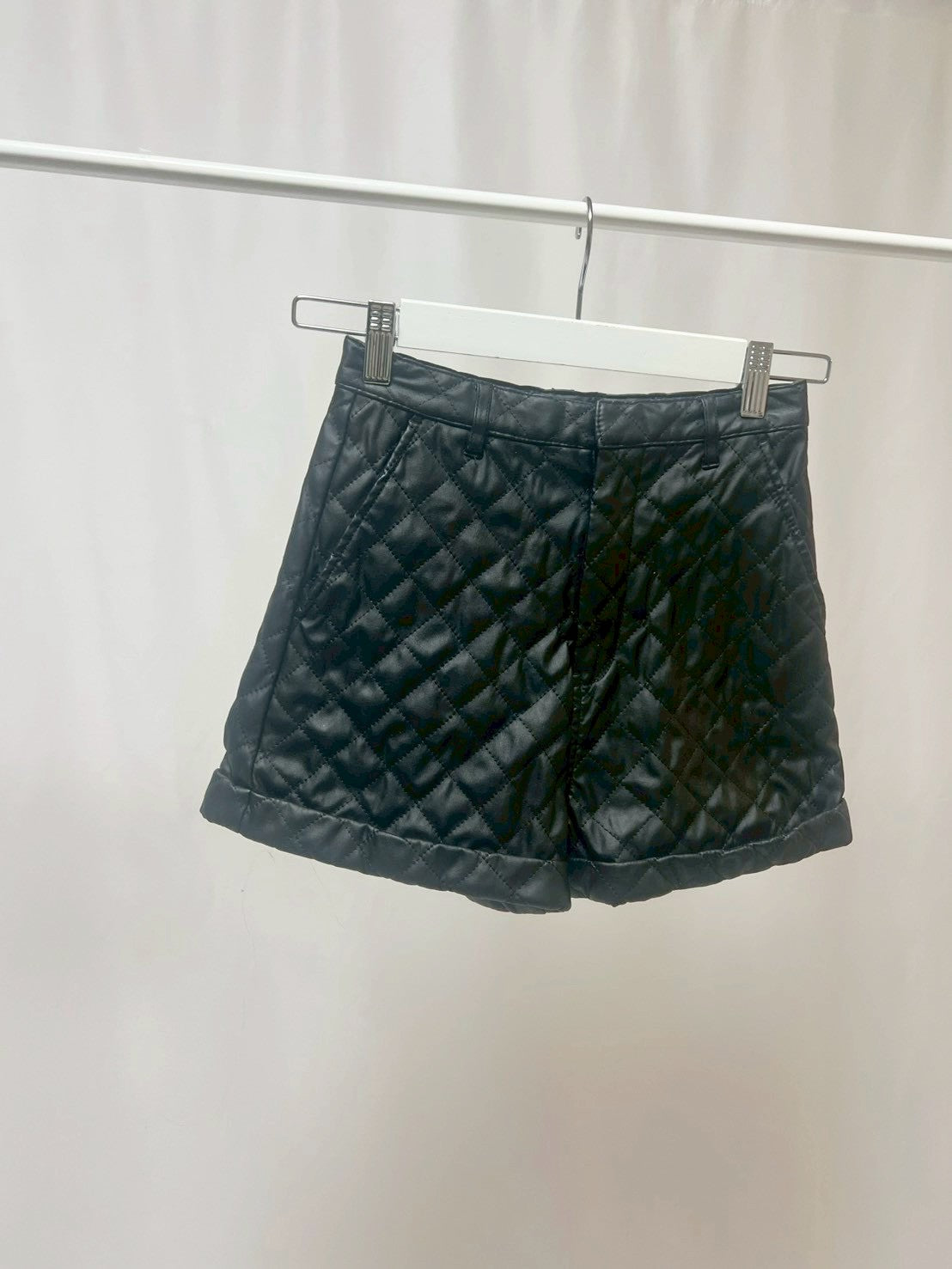 2501221キルティングパンツ