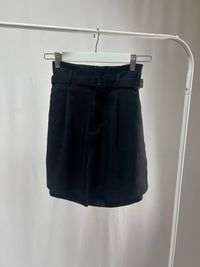 250121Elegant Belted Black Shorts