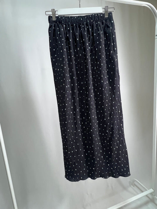 25000010Polka Dot Pencil Skirt