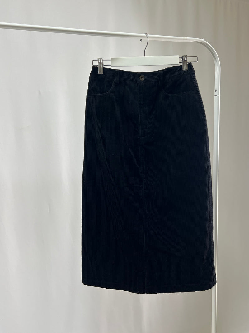 2500006Black Corduroy Straight Skirt