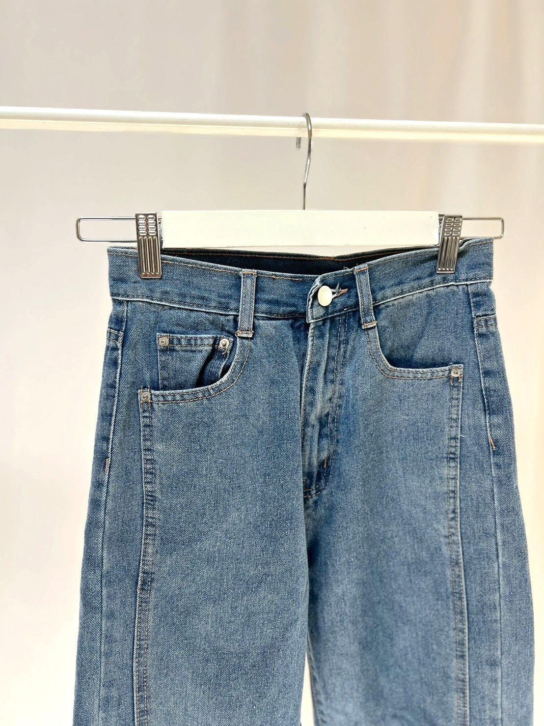 11-15ストレートデニムパンツ