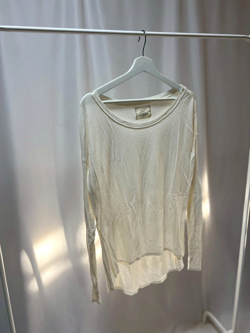 3-11 シアーロングスリーブトップス