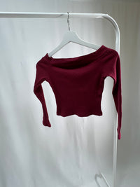 25051Bordeaux Ribbed Knit Off-Shoulder Crop Top