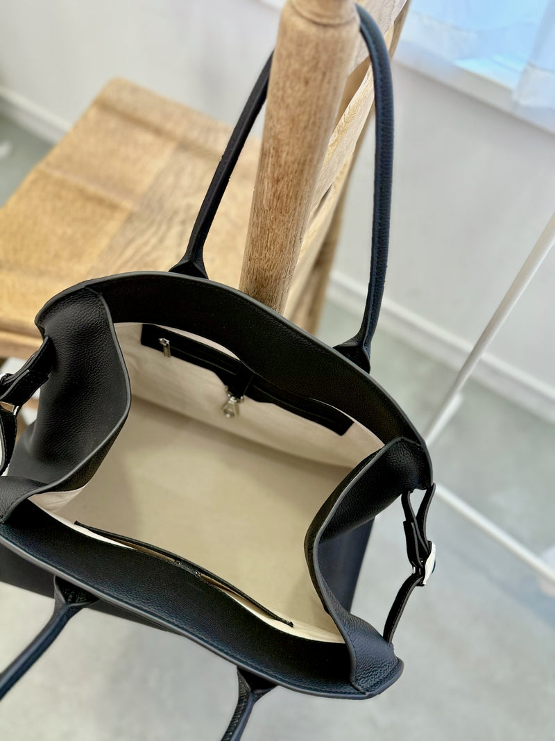 Large Black Boston Bag（brand new）