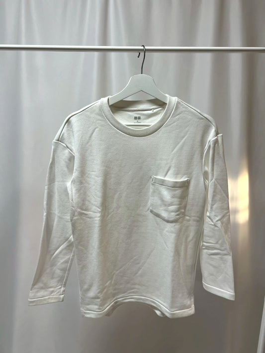 3-18 ポケットロングスリーブトップス