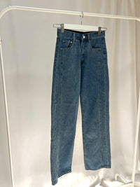 11-15ストレートデニムパンツ