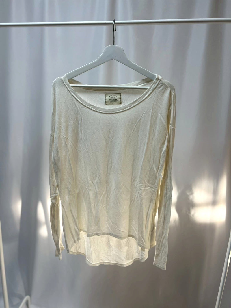 3-11 シアーロングスリーブトップス