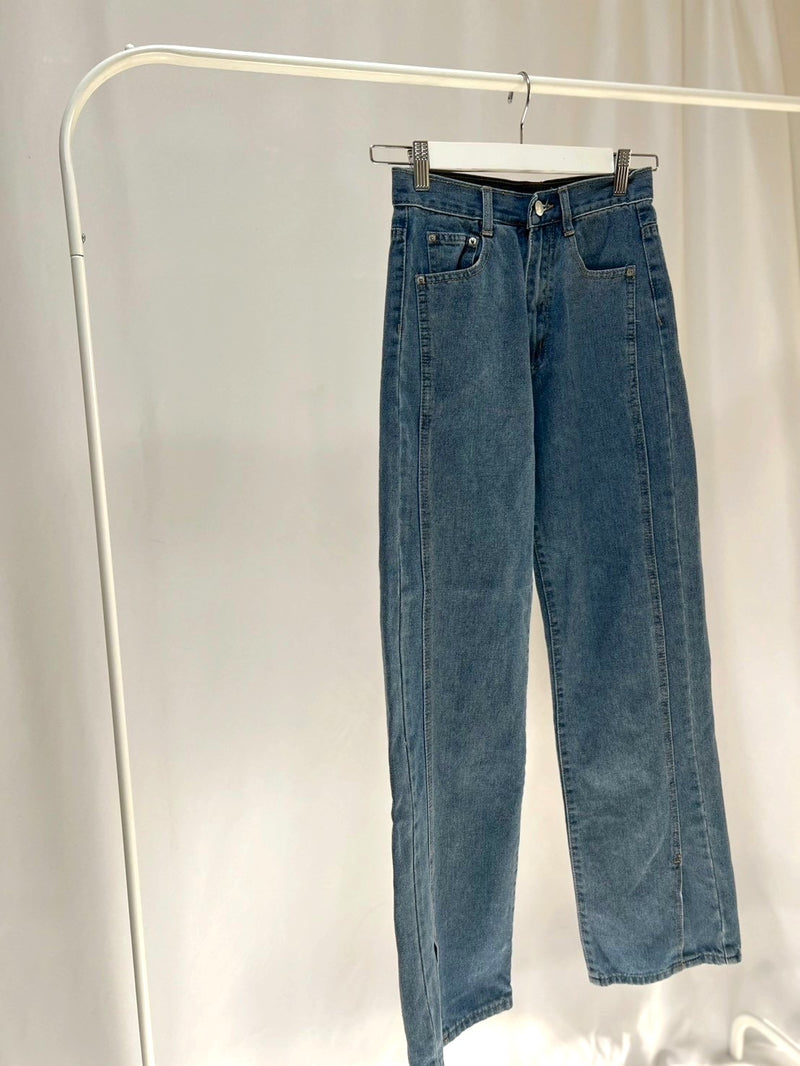 11-15ストレートデニムパンツ