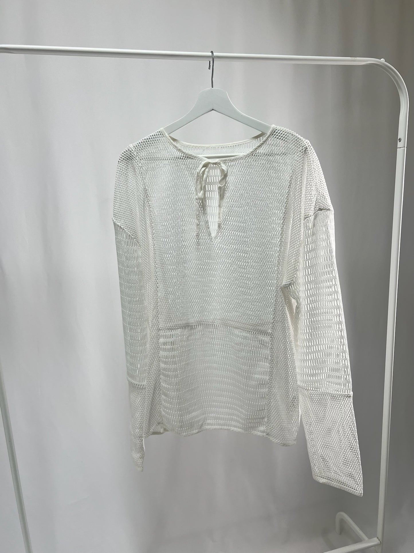 25043White Crochet Knit Long Sleeve Top