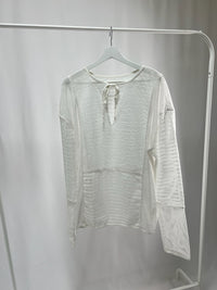 25043White Crochet Knit Long Sleeve Top