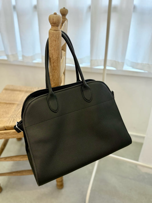 Large Black Boston Bag（brand new）