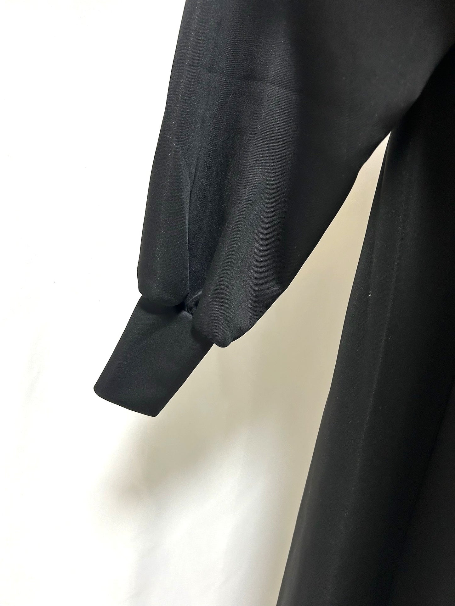 14-42 フロントジップワンピース