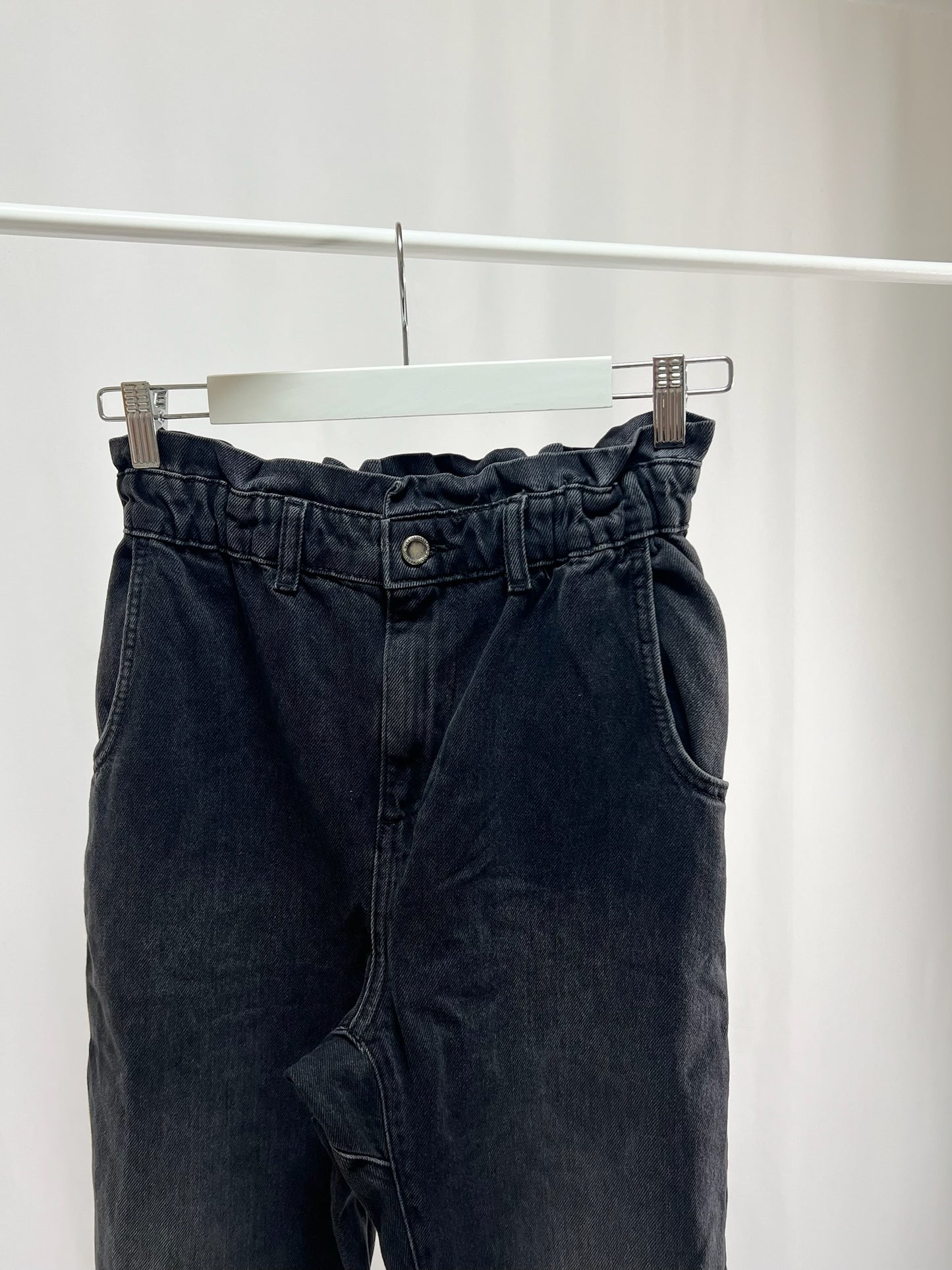 2501213ZARA Straight Leg Denim Jeans