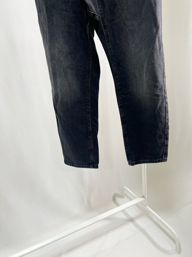 2501213ZARA Straight Leg Denim Jeans