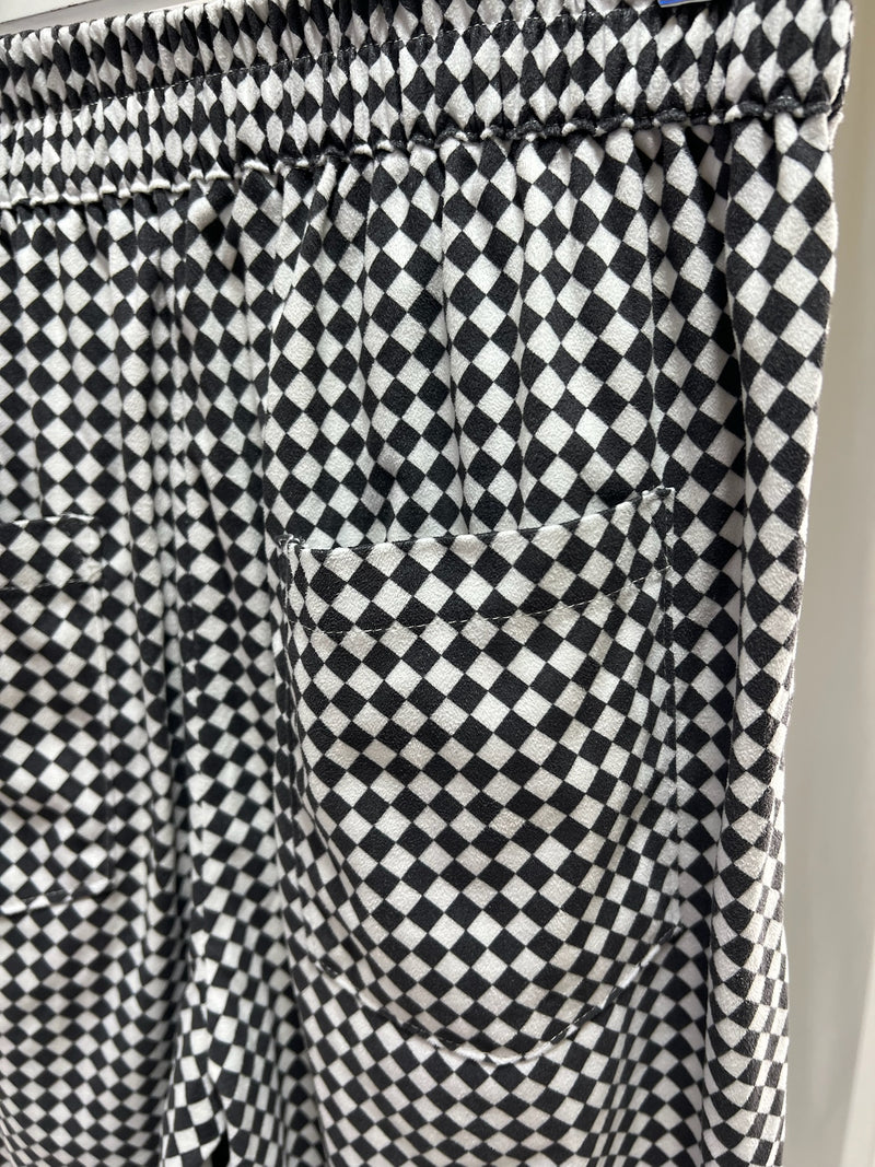 2501213Black and White Block Check Pants