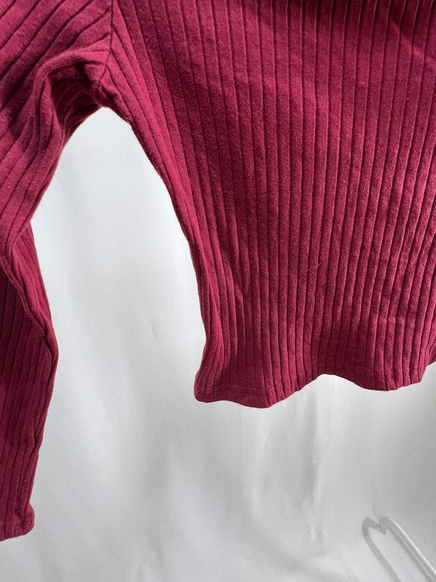 25051Bordeaux Ribbed Knit Off-Shoulder Crop Top