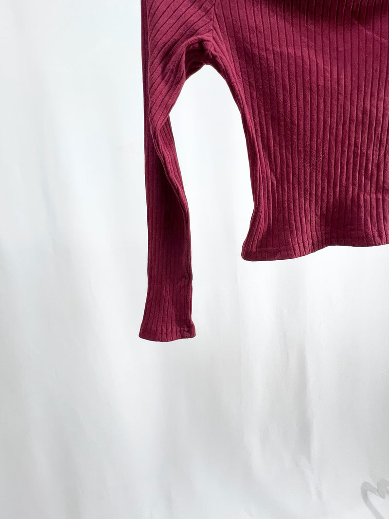 25051Bordeaux Ribbed Knit Off-Shoulder Crop Top