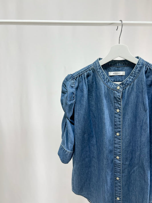25050Denim Shirt with Power Shoulders – Elbow Sleeve