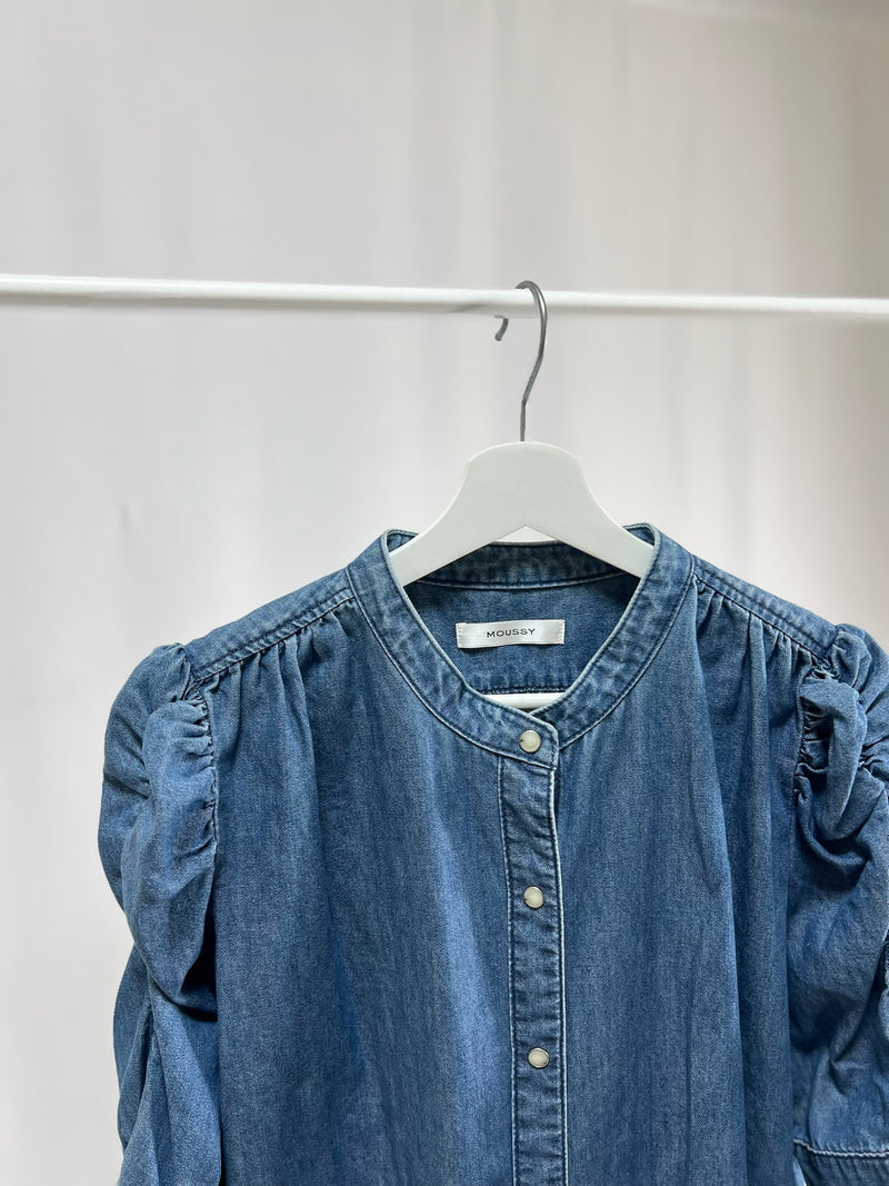 25050Denim Shirt with Power Shoulders – Elbow Sleeve