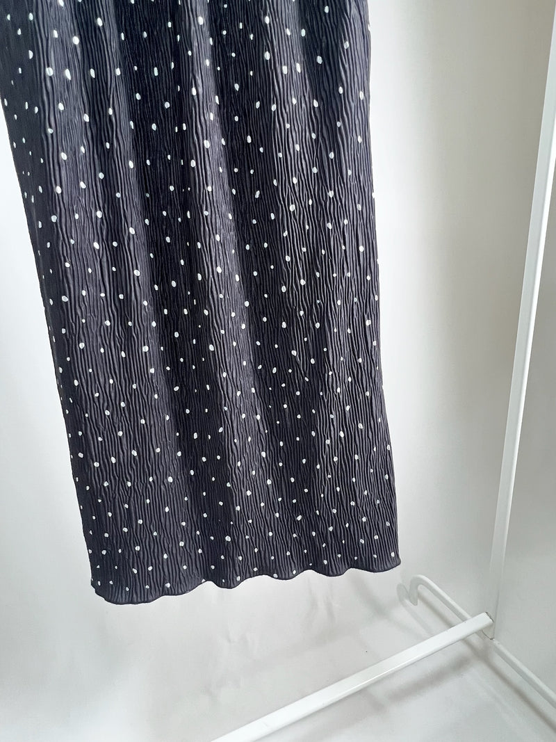 25000010Polka Dot Pencil Skirt