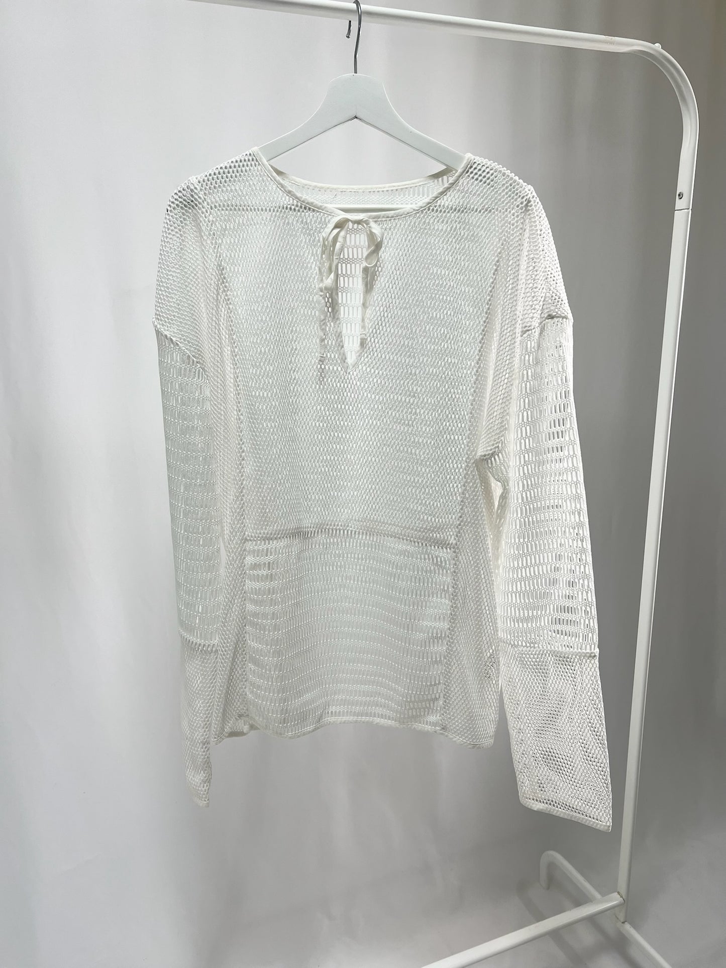 25043White Crochet Knit Long Sleeve Top