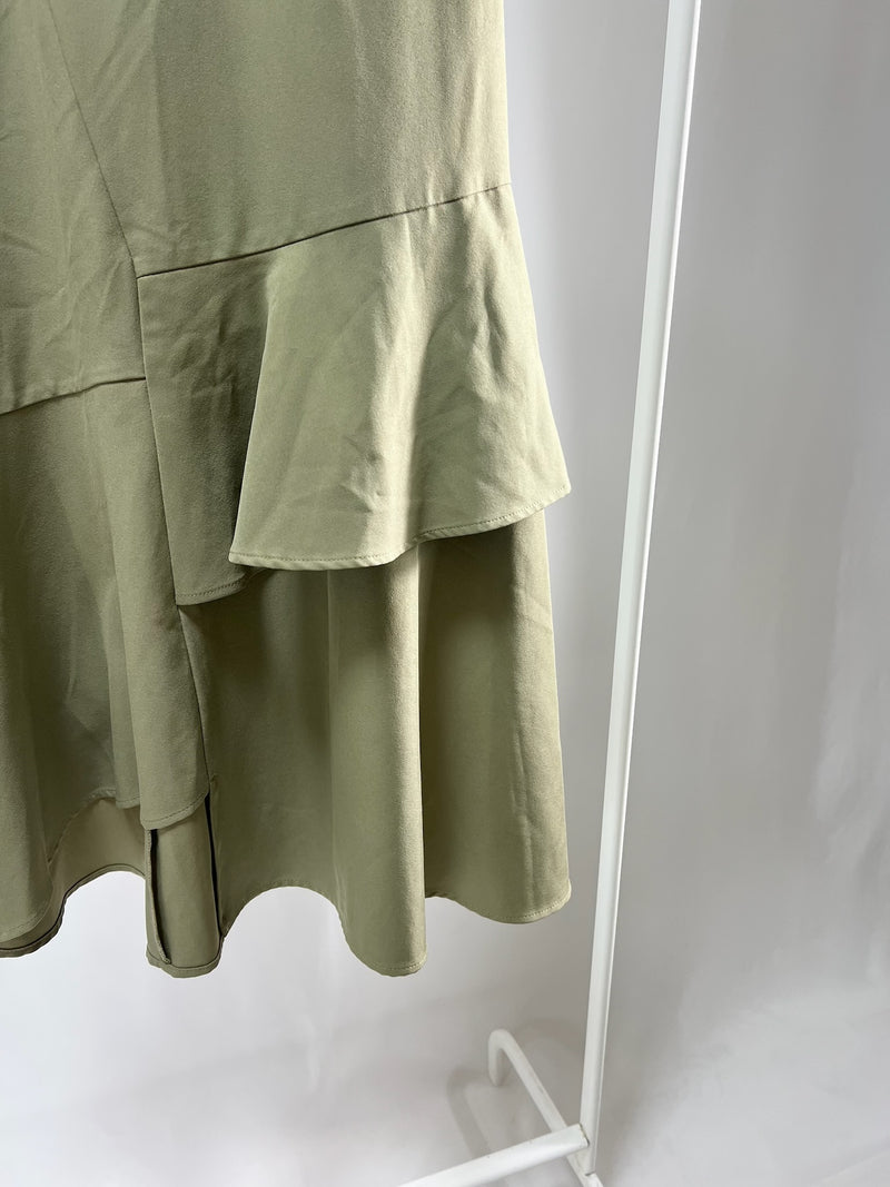 2500008Asymmetric Ruffle Midi Skirt