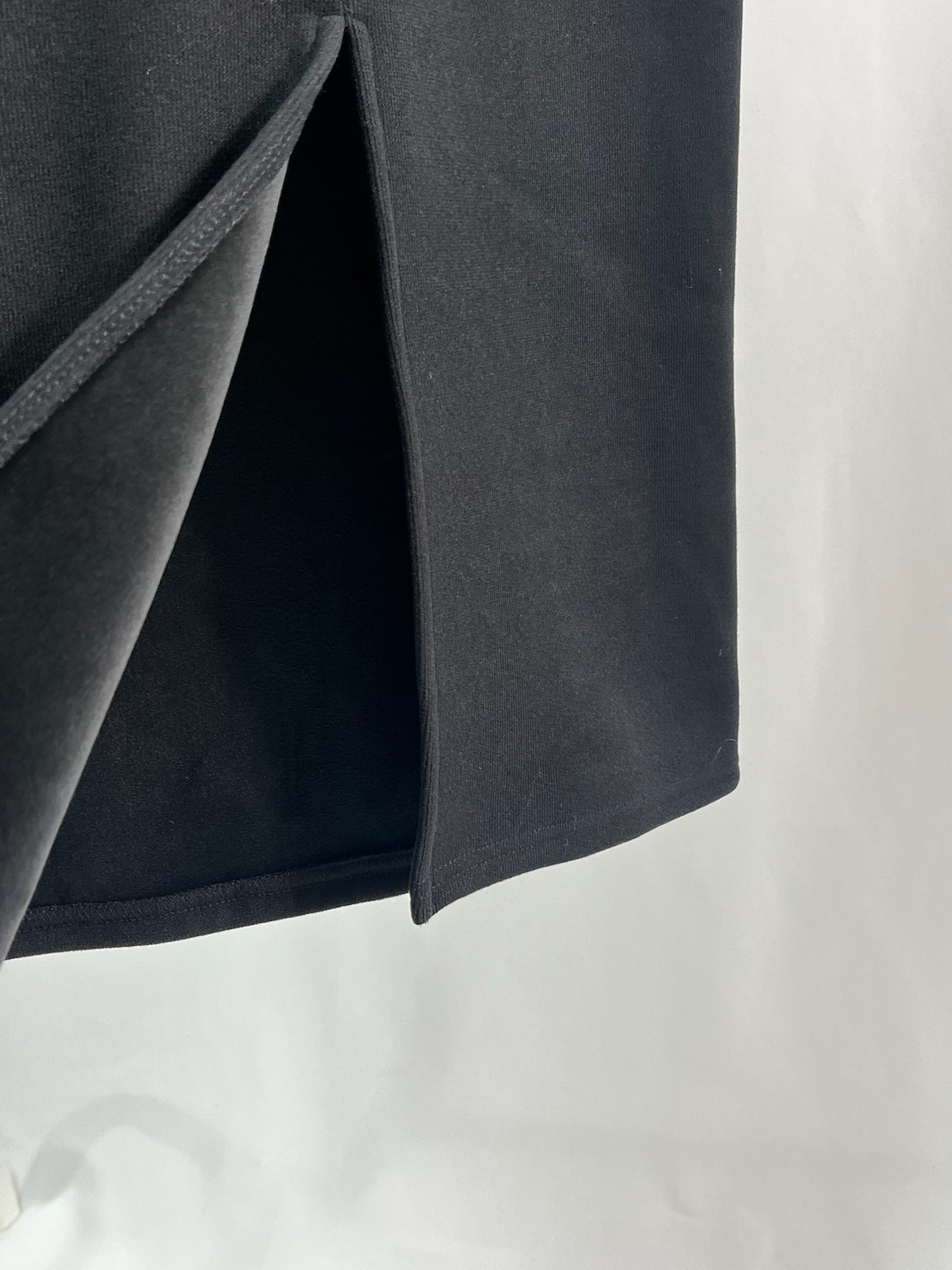 2500007Fleece-Lined High Waist Pencil Skirt