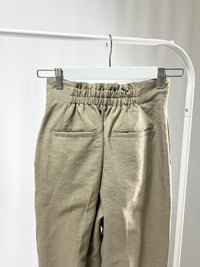 250127Natural Tapered Linen Pants