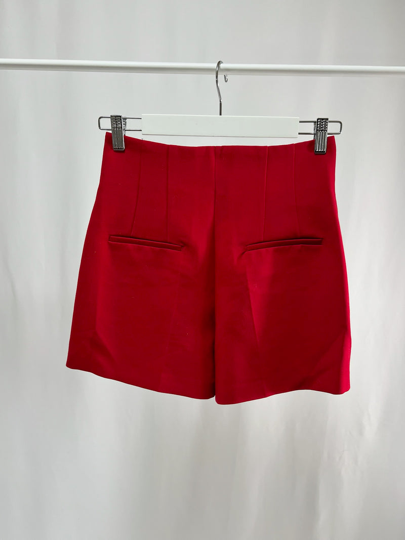 250125Scarlet Chic Tailored Shorts