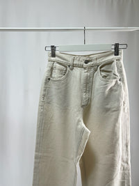 250124Ivory Straight Denim Pants