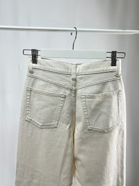 250124Ivory Straight Denim Pants