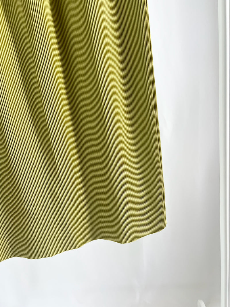 2500004Pleated Midi Skirt - Olive Green