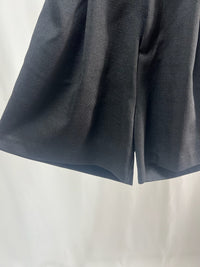 250121Elegant Belted Black Shorts