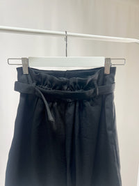 250121Elegant Belted Black Shorts
