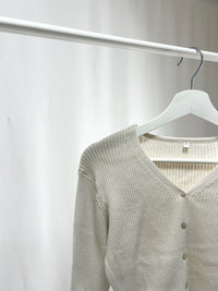 25038Ivory Ribbed Crop Cardigan