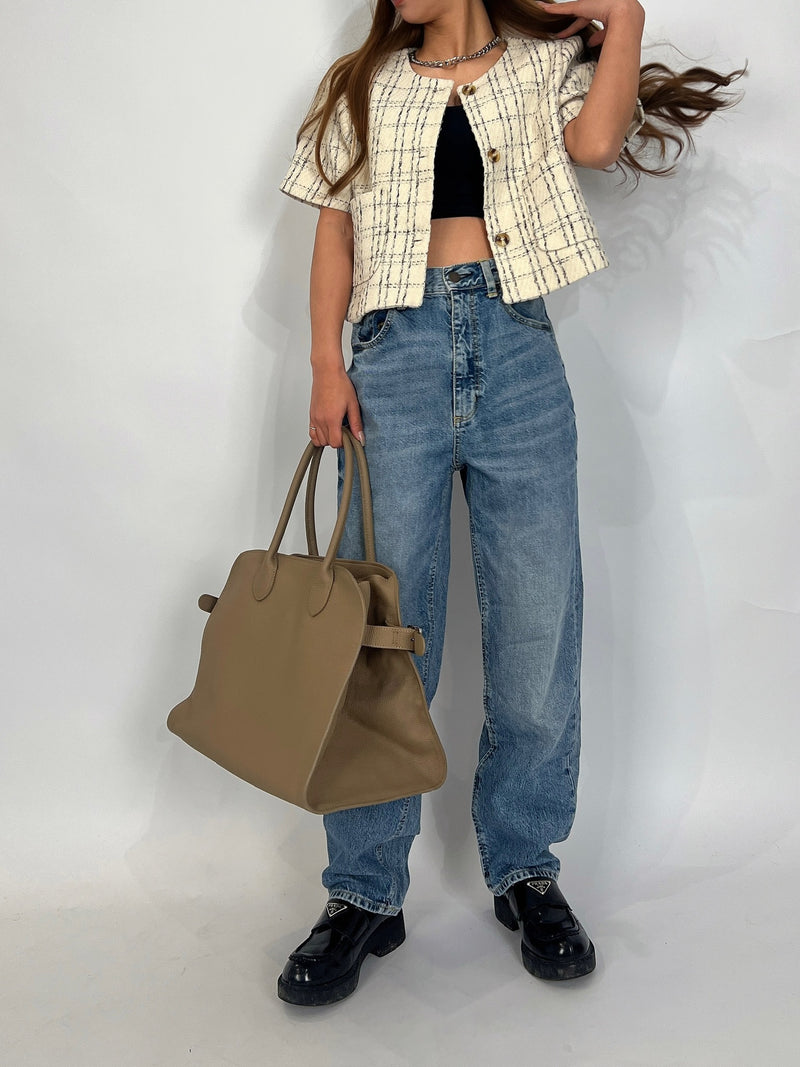Large beige Boston Bag（brand new）