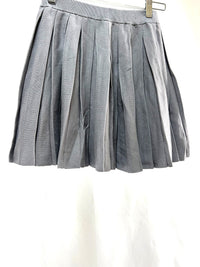 25000019Gray Pleated Mini Skirt – Neat & Playful