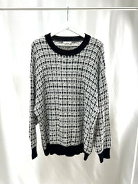 25067Tweed Texture Knit Top