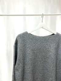 25008Gray Basic Knit Top