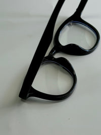 Black Frame Glasses – Paris Style