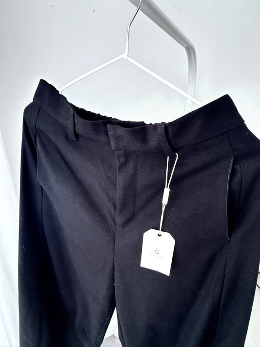 Elastic Waist Straight Pants – Black