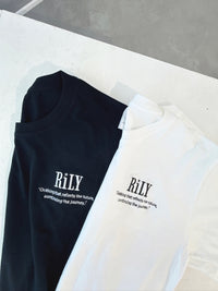 “RiLY” Embroidered Logo Tee – Original Short Sleeve Top