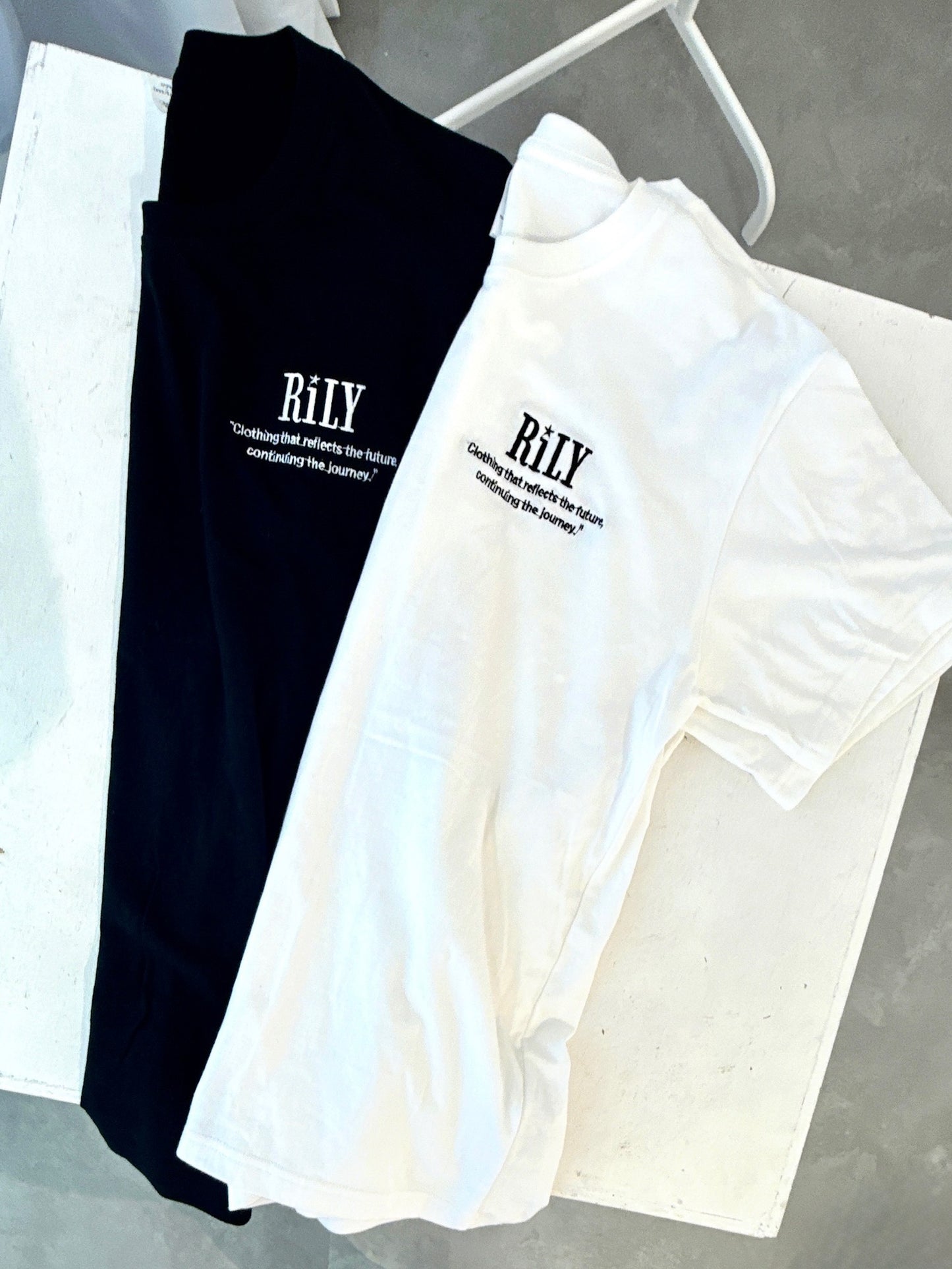 “RiLY” Embroidered Logo Tee – Original Short Sleeve Top