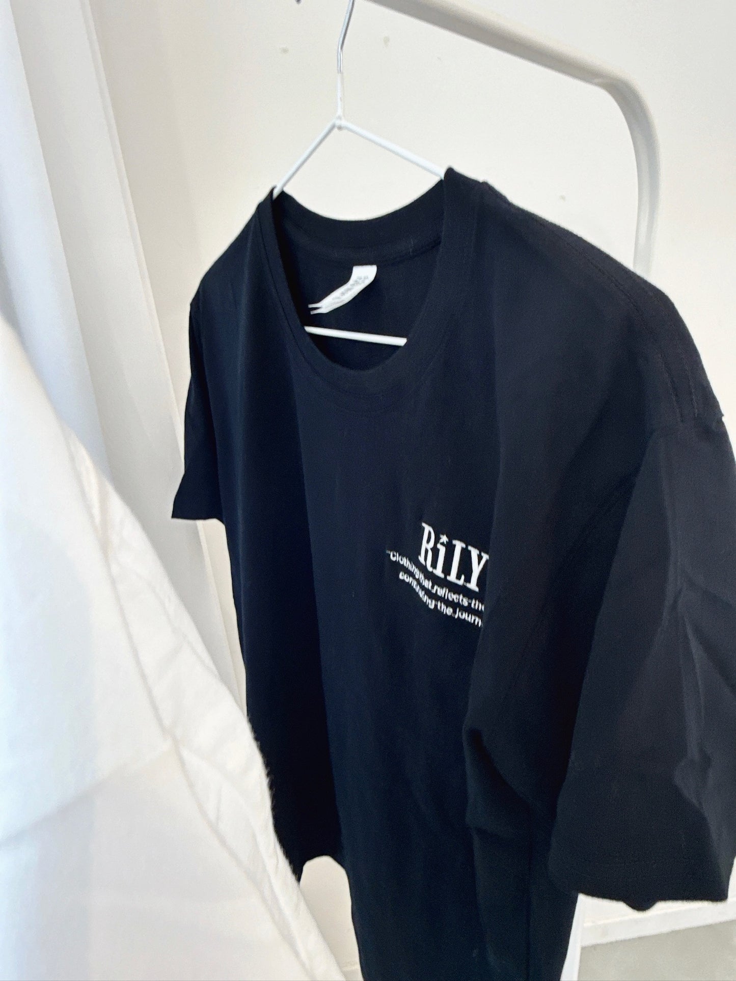 “RiLY” Embroidered Logo Tee – Original Short Sleeve Top