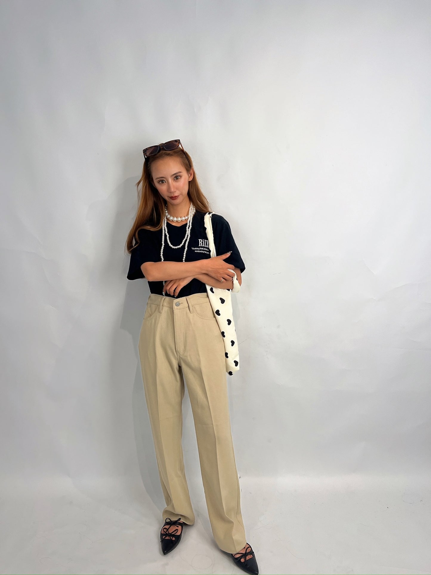 Beige High-Waisted Straight Pants – Tailored Fit
